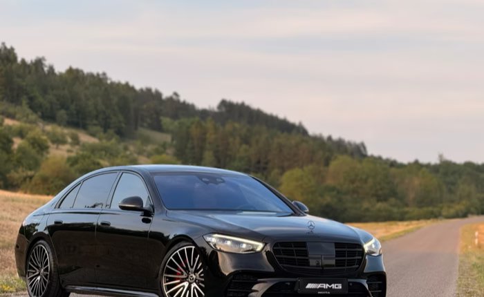 car-img